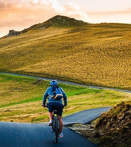 cycling tour